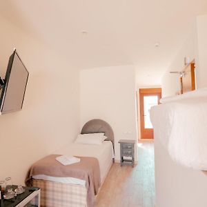 Habitación Individual Económica